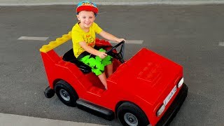 Max and Nikita ride on CAR Track