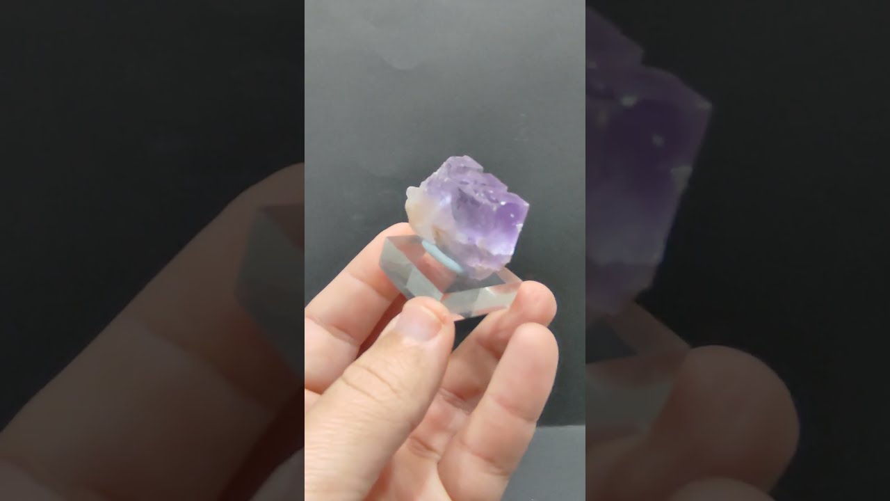 Mineral de Fluorita de Duyos, Asturias, España