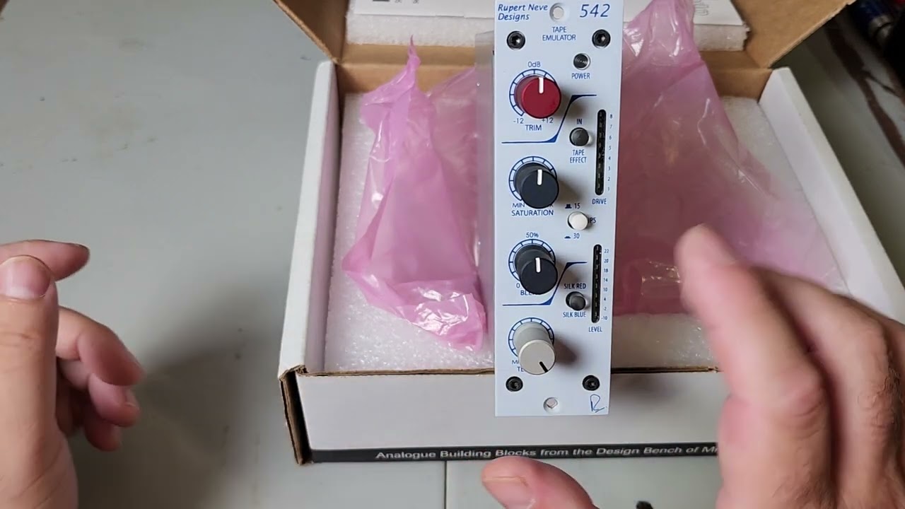 Rupert Neve 542 Unboxing - YouTube