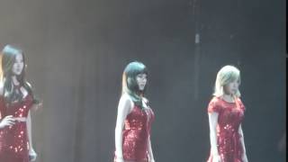 160731 Girls Generation-TTS (소녀시대-태티서) - Intro 2 || KCON LA 2016 Day 2 screenshot 4