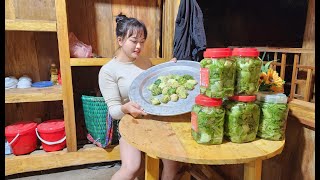 Farm life:Sweeping the house, going to the market, salting vegetables, making cabbage rolls