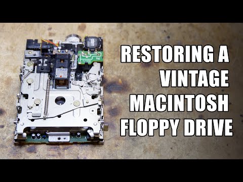 Video: Bagaimana Menghubungkan Dua Floppy Drive