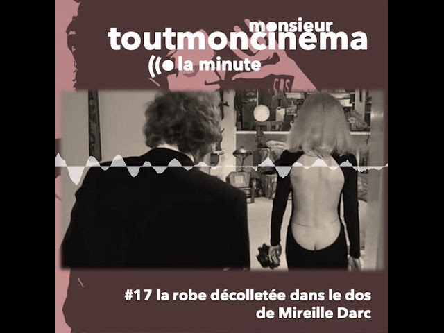 La robe décolletée dans le dos de Mireille Darc (Le Grand Blond avec une chaussure noire)| la minute