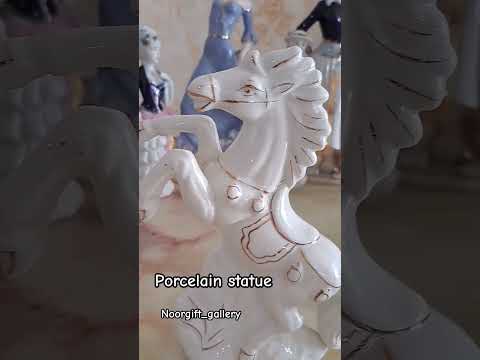 مجسمه اسب چینی سایز دکوری ۲۰ سانت
