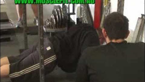 Muscle Pit-Exercise-Suspended Tricep Pushups