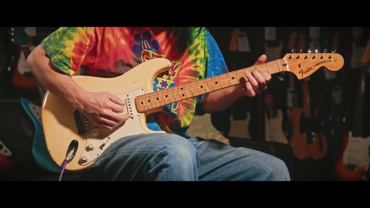 FENDER Stratocaster Olympic White 1972 - YouTube