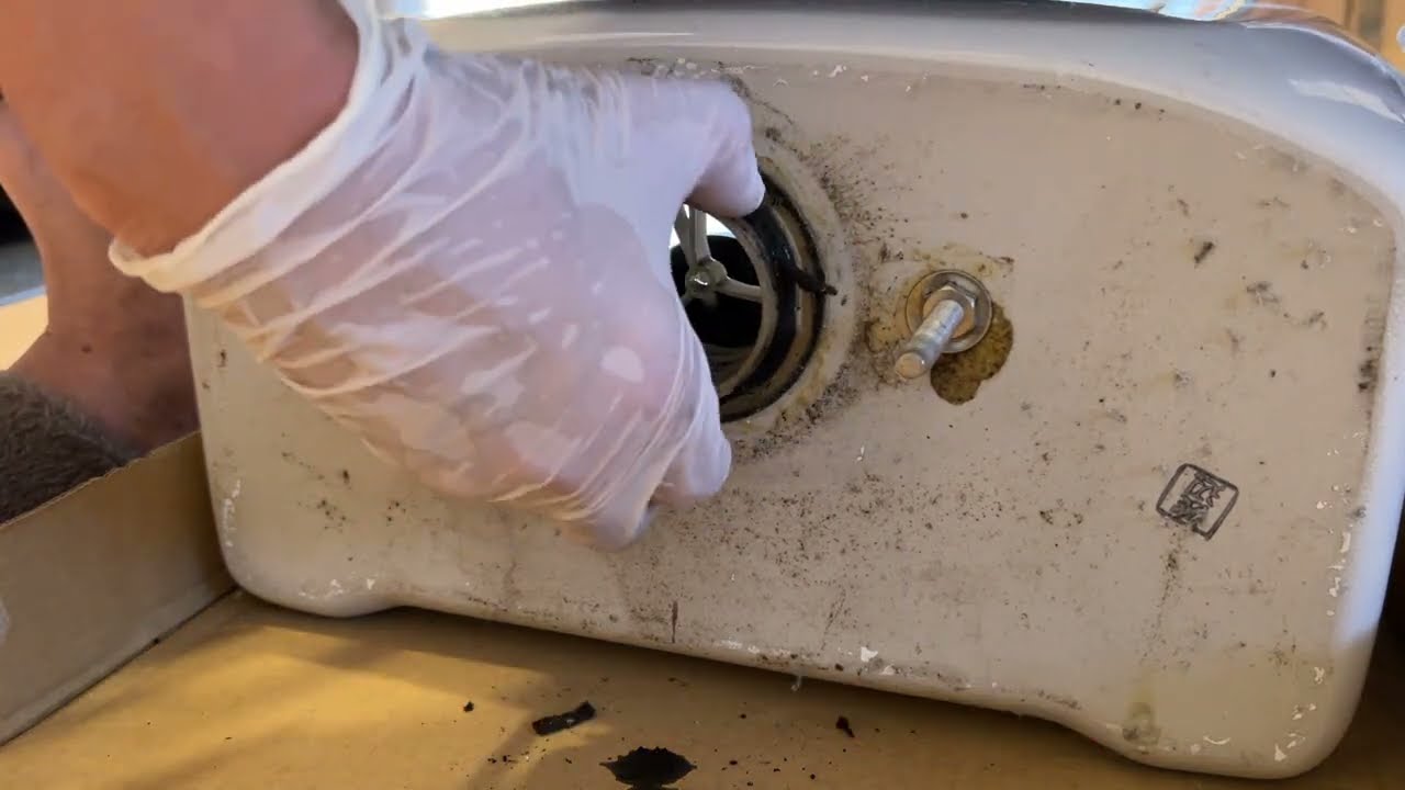 【DIY】サイフォン交換「トイレの水が止まらない！」