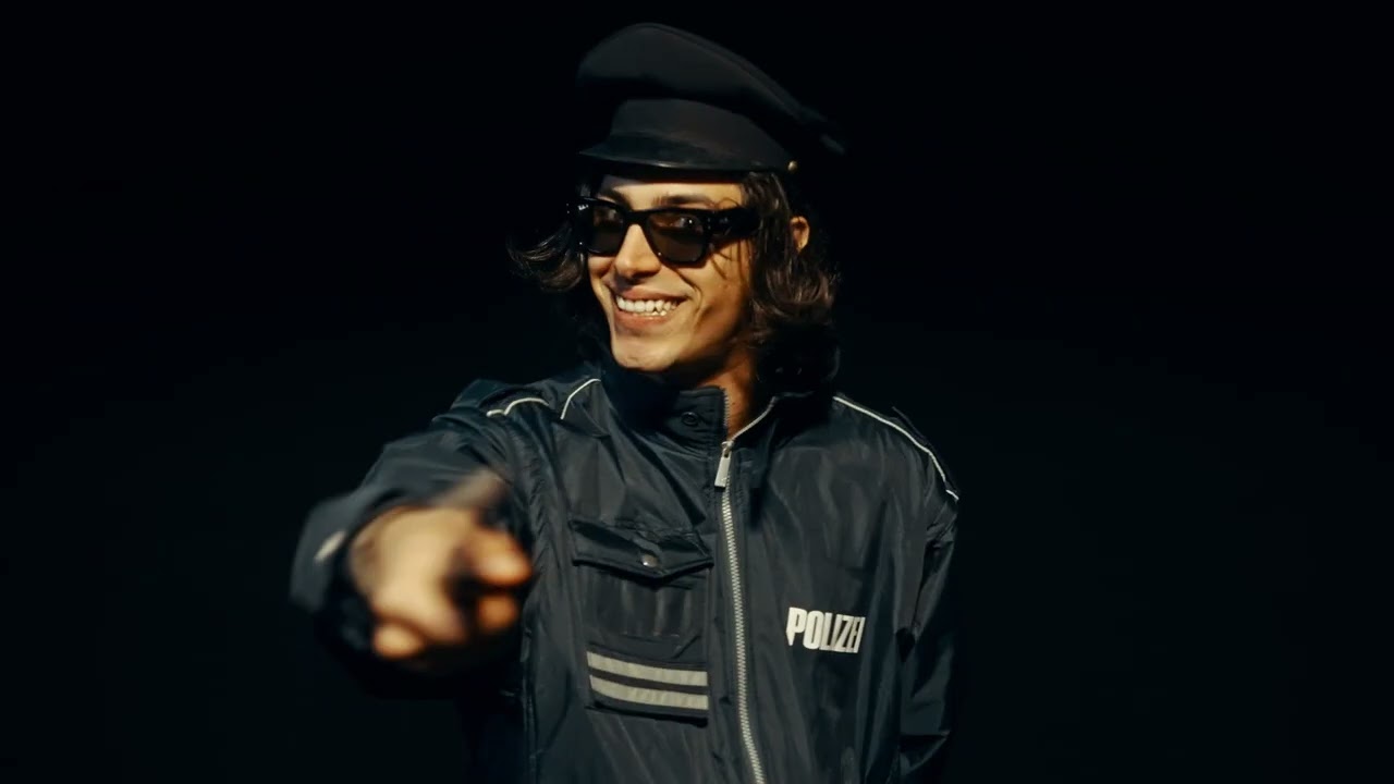 NASKA - Berlino feat. Gemitaiz e Greg Willen (Official Video)