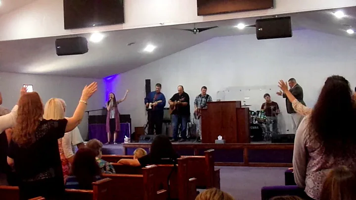 Carrie Horn singing "Holy Spirit"