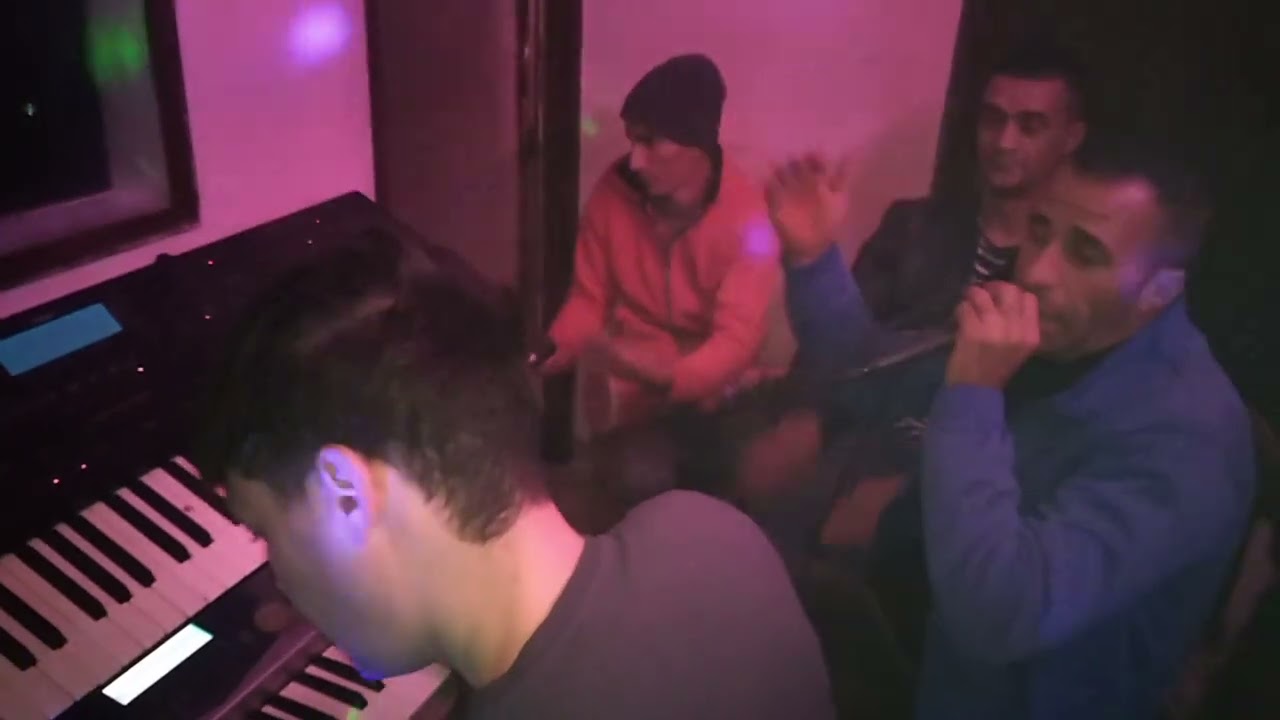 قعدة فشباب شيخ قادا خروبي بمشاركة إسماعيل 44 آمين مايسترو وروطار