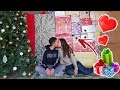 IL NOSTRO PRIMO BACIO! *apriamo i regali di Natale*