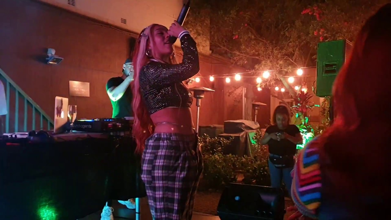 Doja Cat - "Juicy" Live Performance - Squeak E Clean Sydney Studio Launch