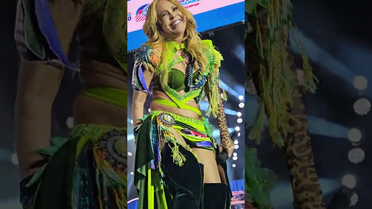 Joelma em cajamar SP, primeiro bloco 
