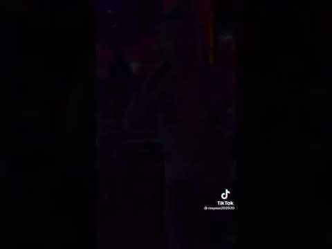 عودة الفتاة التي تغني مع الشيخ ماميدو