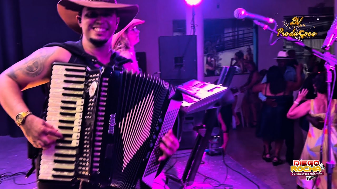 Dieggo Rocha e Rainha dos Teclados, um poquinho do nosso forró aqui do nosso interiorrr 😊😊💃🕺