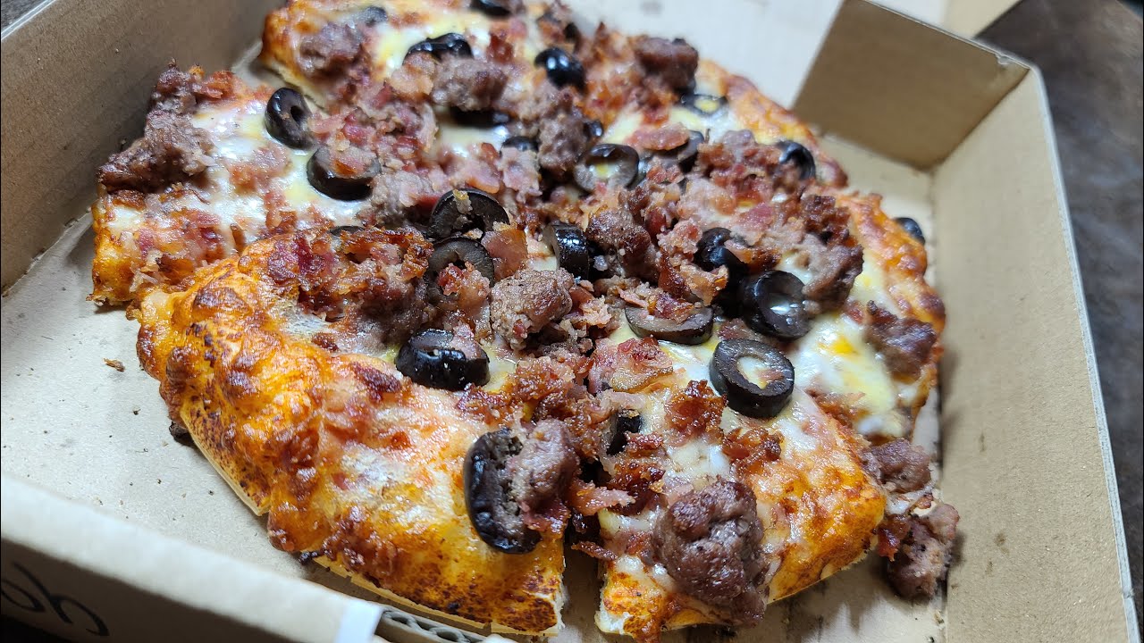 Pizza Review (Support Your Local Eatery) - YouTube