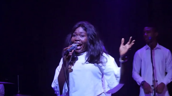 Clara Nelson(Nigria) en live sur le concert dcouve...