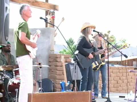 Stop The Powerlines & Green Path Hoot at Pappy & Harriet's Pioneertown