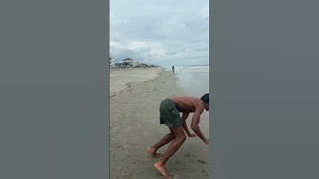 either she’s slow or i’m fast 😅 #trending #capri #piper #couple #funny #viral #shorts