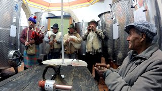 Zampogne E Cornamuse Alla Cantina Del Cantastorie.