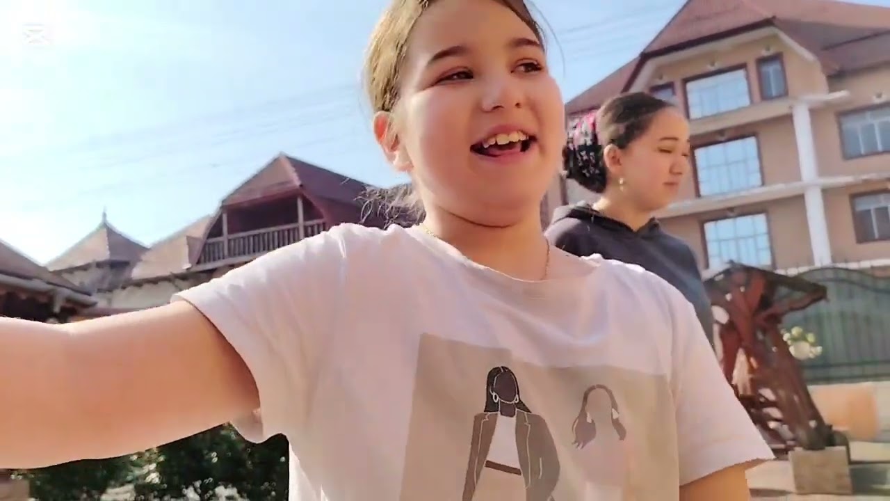 M-am gândit să mai filmez și eu să mai arăt cum mai e viața mea 