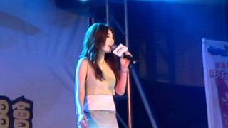 20111012 北台灣科學技術學院 迎新 演唱會 田馥甄 HEBE 還是要幸福 1/3