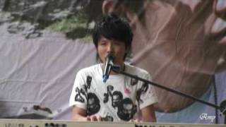 20090815小宇@高雄專輯改版簽唱會 Part 5 練愛(抒情板)