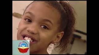 Zees Bookshelf Ballet Cl With Tula The Hoobs