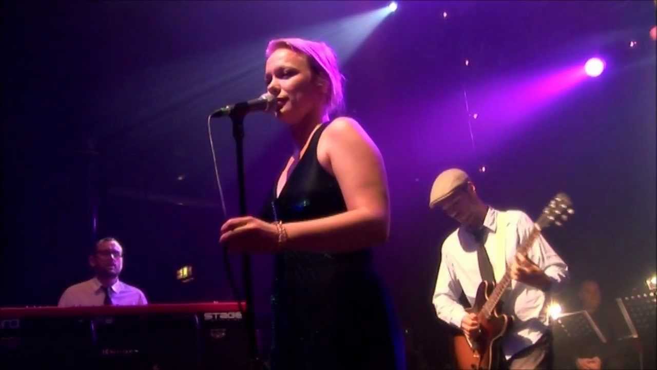 Bonobo Walk in the Sky (subtitulada en español) Live at Koko (2008