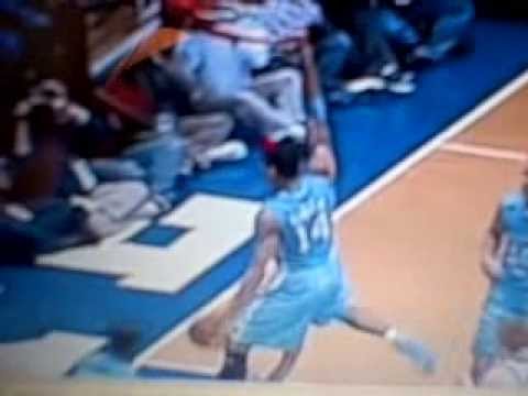 Danny Green Dunks On Greg Paulus