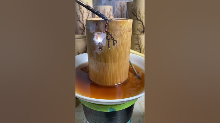 Creating Lightning Art with Electricity on Wood! ⚡🪵 #FractalBurning