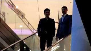 Karl Urban & John Cho in Vienna - Escalator