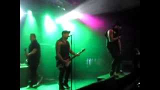 Good Charlotte - I Just Wanna Live live @ E-Werk Erlangen 15.8.11