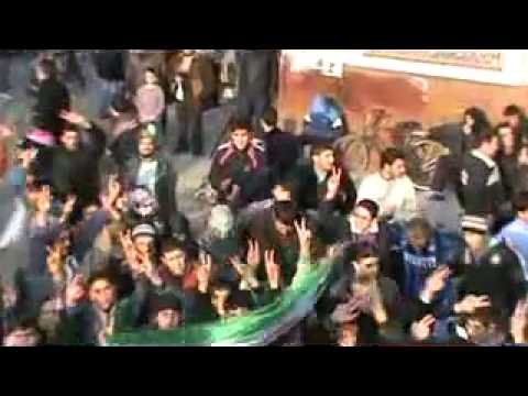 7 1  أوغاريت حمص حي الخالدية اعتصام حمص اليوم الثالث أغنية أصابع النصر رائع