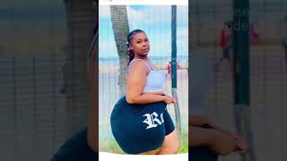  Ms Lettiey: Curves, Fashion, Beauty, Bold Plus Size Model Biography, Lifestyle & Body Positivity 