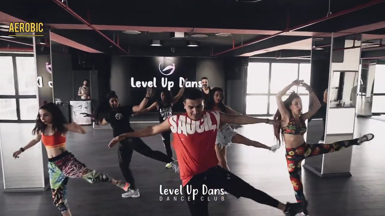 AEROBIC DANCE AT LEVEL UP DANS SCHOOL😍😍💃🕺