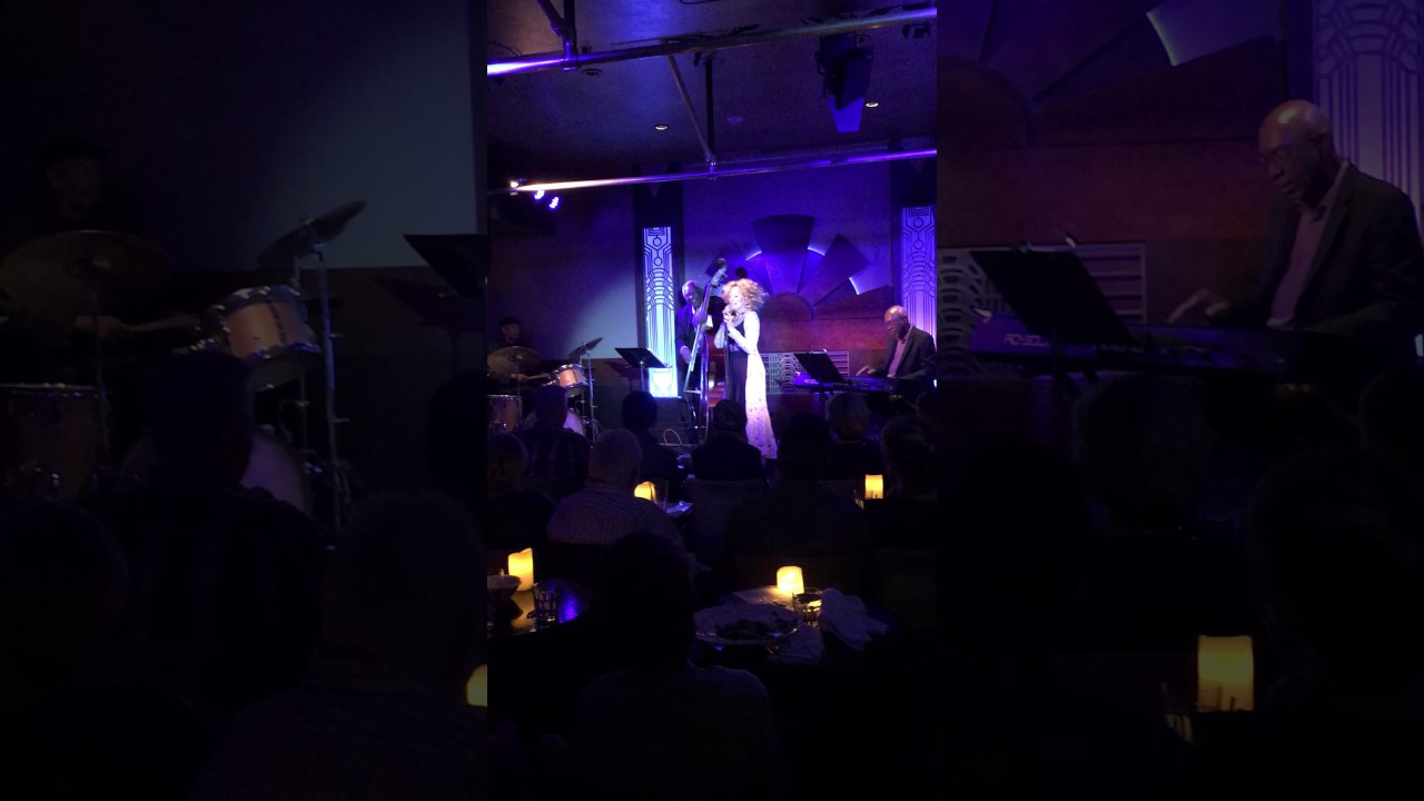 Saturday Night Jazz DTLA with Cle Thompson