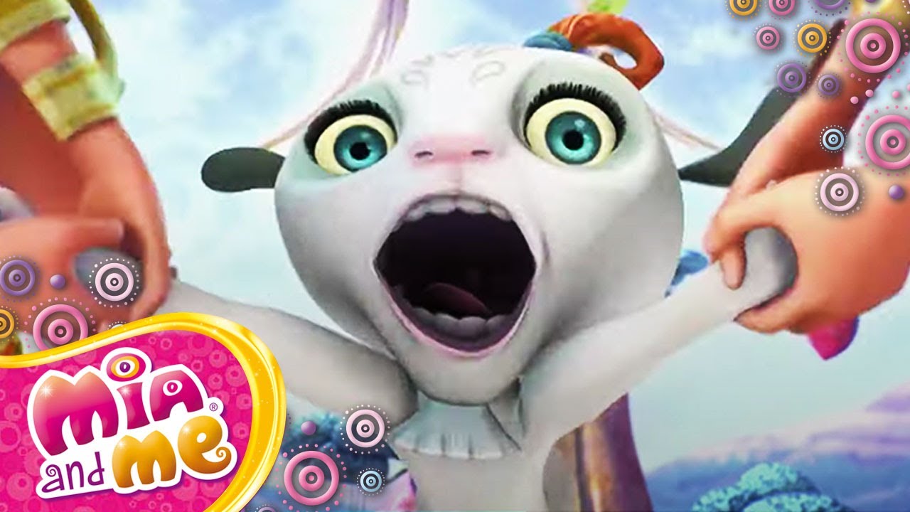 The Elves Help Phuddle Fly! - Mia and me - Season 2🦄🌈 - YouTube