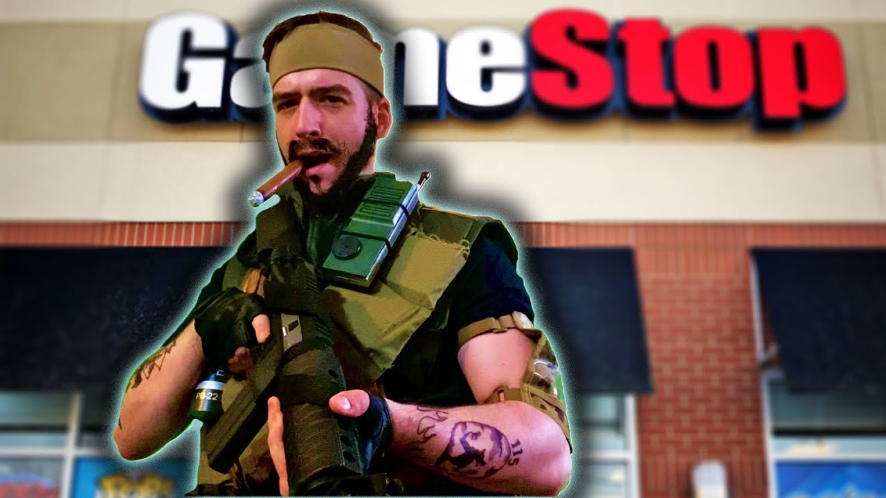 FRANK WOODS PRE-ORDERS BLACK OPS COLD WAR AT GAMESTOP