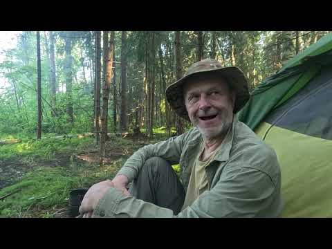 Solo hike-and-paddle trip on the Polya and Klyazma rivers. Hiking section