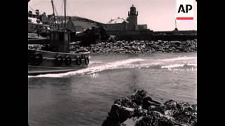 BOATS - B/W- NO SOUND