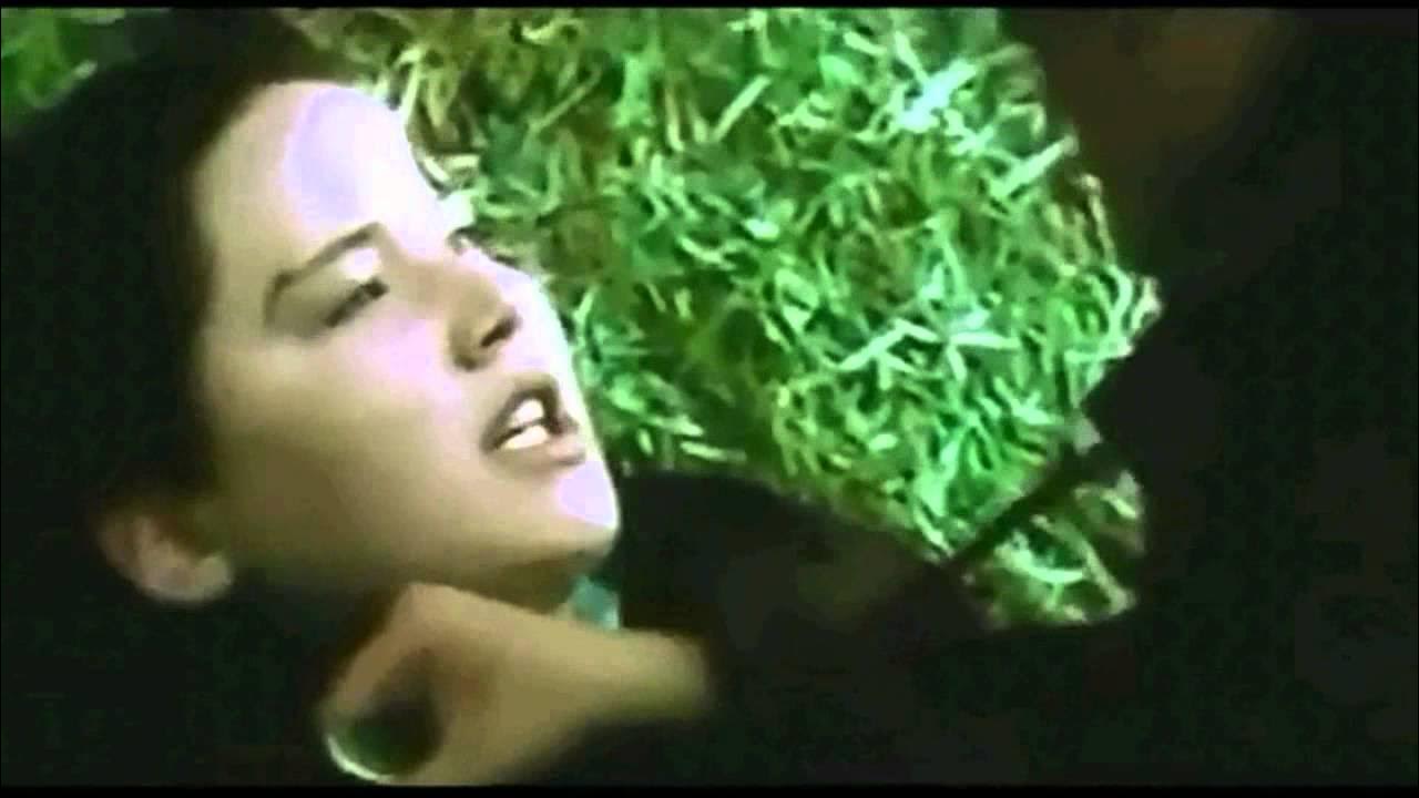 Hunger Games Feast Scene/Clove's Death YouTube