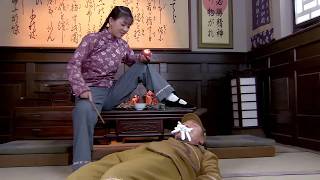 Download Lagu 大佐因為以為花女孩好欺負，怎料下一秒被打的跪地求饒！⚔️ 抗日 Kung Fu #抗日 #電影 #功夫 MP3