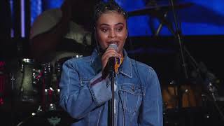 Download Lagu Koryn Hawthorne Live Will Make You Wanna Go To Church MP3