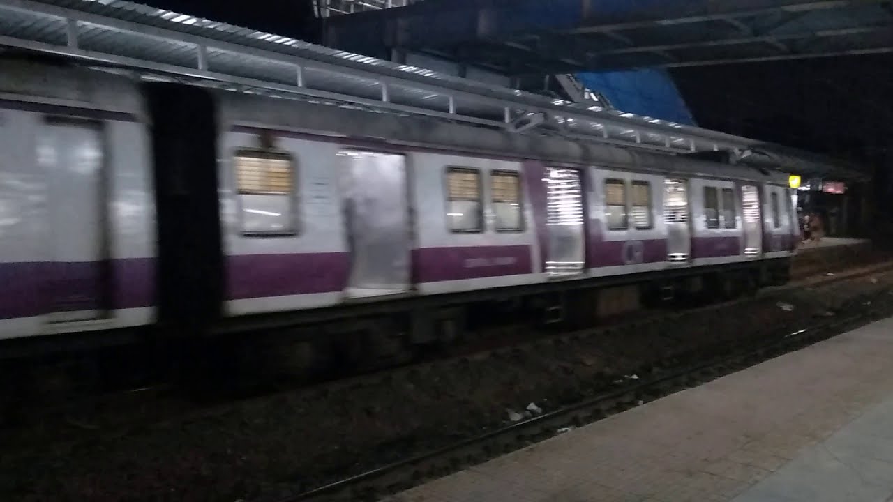 mumbai local train ๐๐ โข ShareChat Photos and Videos