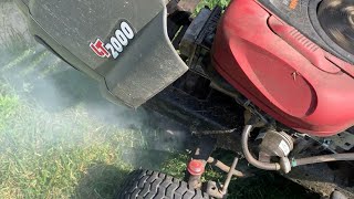 HOWTO fix a smoking craftsman tractor under $12 | lawn tractor white smoke oil leak fix