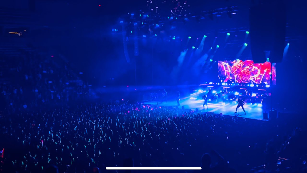 Killswitch Engage - The End of Heartache live. This Consequence Tour 2025 @ Place Bell, Canada