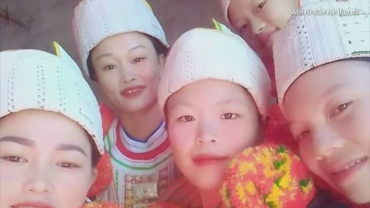 Páo Dung Dân Tộc Dao Đỏ