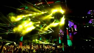 Tiesto opening @ Ultra Music Festival with "Chasing Summer"