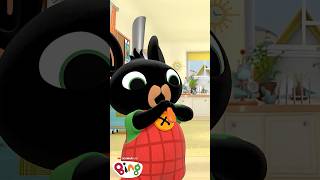 Bing can't blow up the balloon! | #Shorts | Bing Shorts